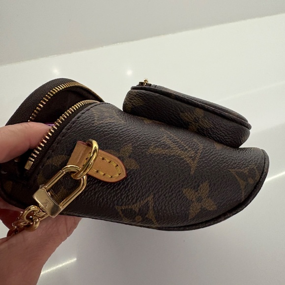 Authentic Louis Vuitton Mini Bumbag - Picture 4 of 10